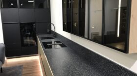 Terazzo Black kvarts